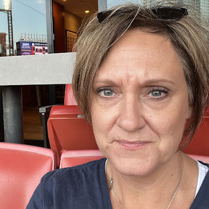 Meet your Posher, Joette